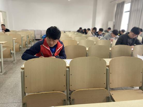 D25646D3A7811E659CA7937C772772CF